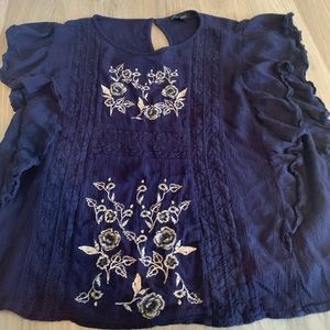 American Eagle Navy Shirt with design